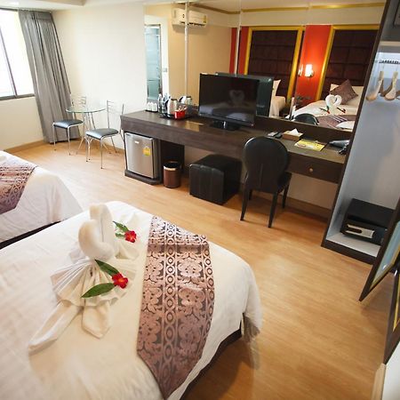 Grand Pink Hotel Hatyai Хатъяй Экстерьер фото
