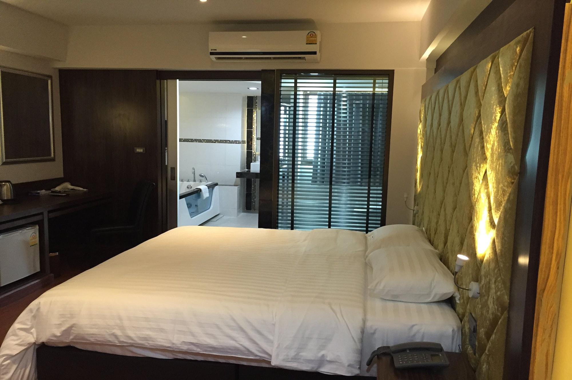 Grand Pink Hotel Hatyai Хатъяй Экстерьер фото