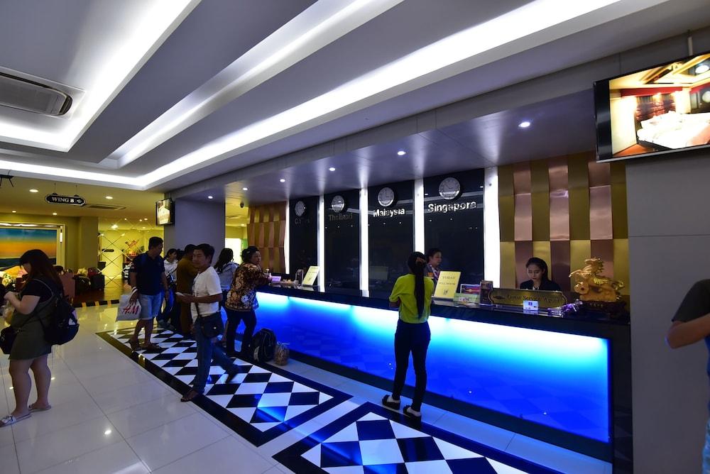 Grand Pink Hotel Hatyai Хатъяй Экстерьер фото