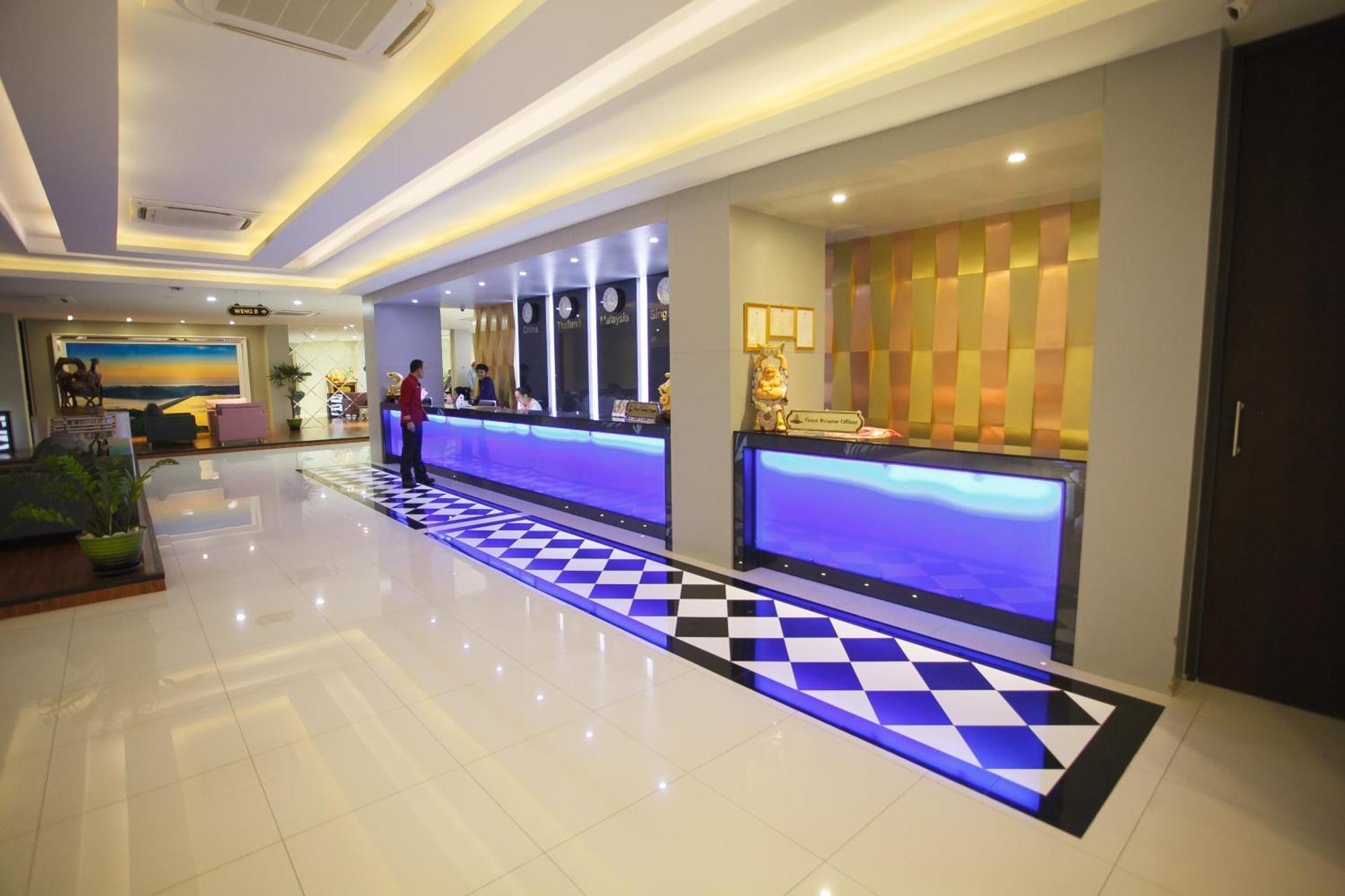Grand Pink Hotel Hatyai Хатъяй Экстерьер фото
