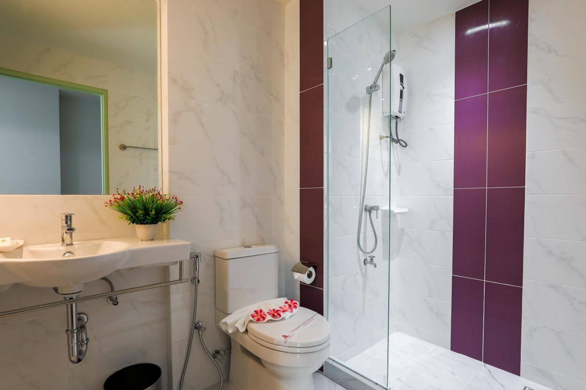 Grand Pink Hotel Hatyai Хатъяй Экстерьер фото